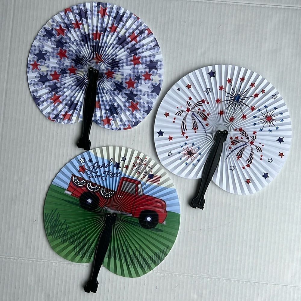 Paper Fans in patriotic print 3 Pack